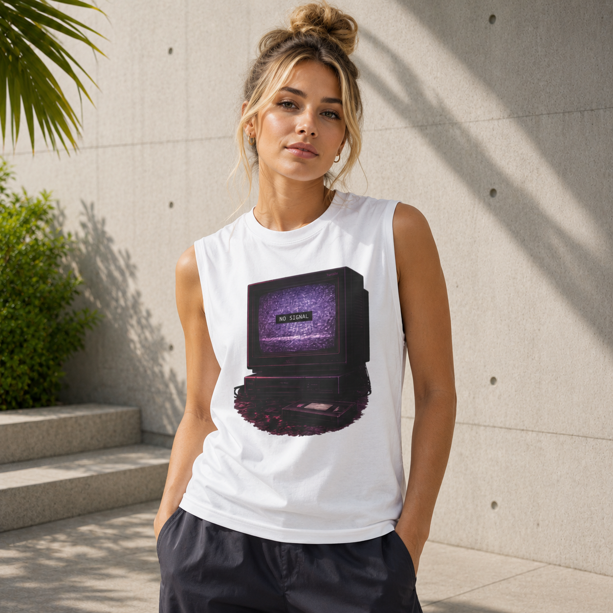 No Signal Muscle Tank | Retro VHS TV Graphic Streetwear Tank