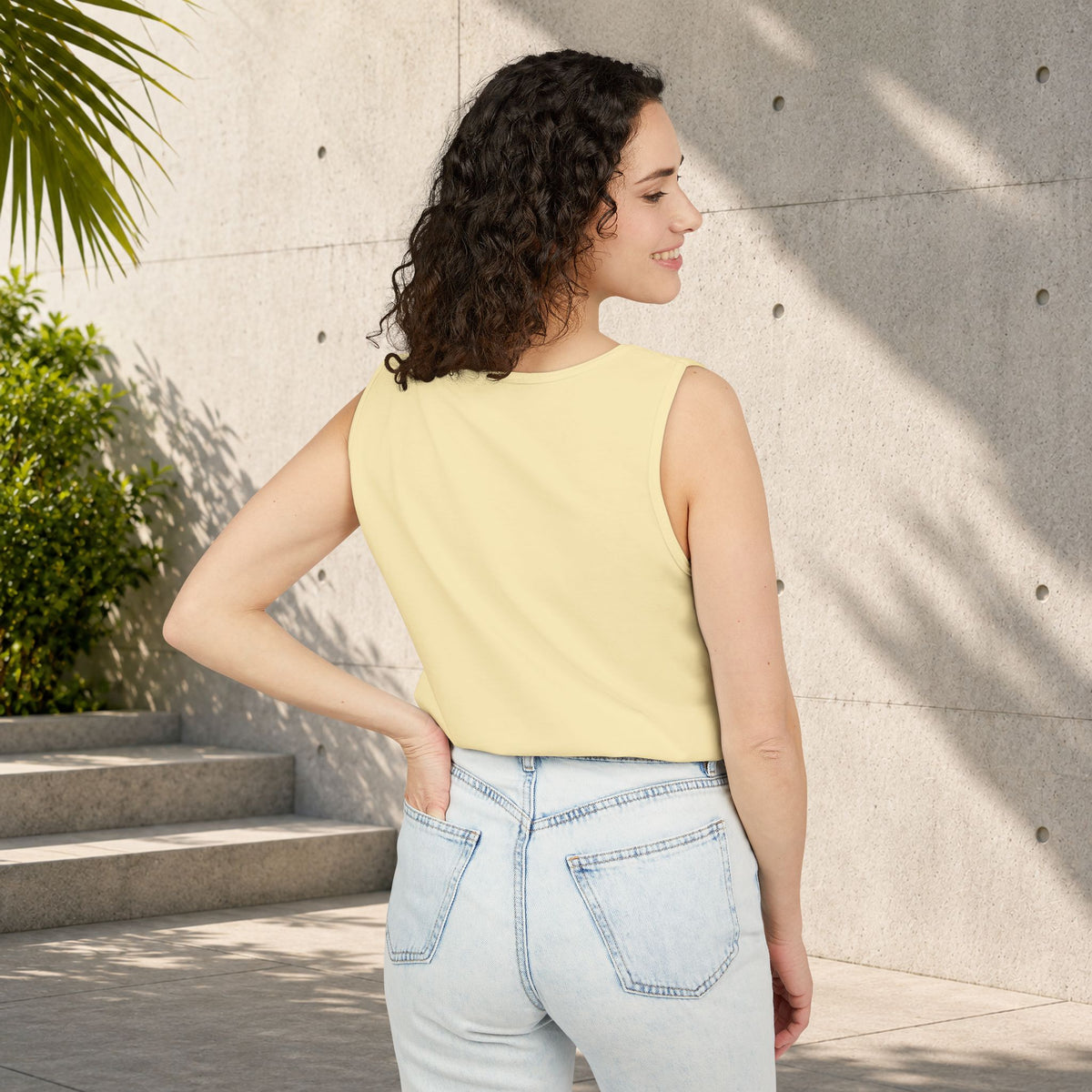Chill Out Palm Beach Tank Top — Minimal Surf Circle Graphic